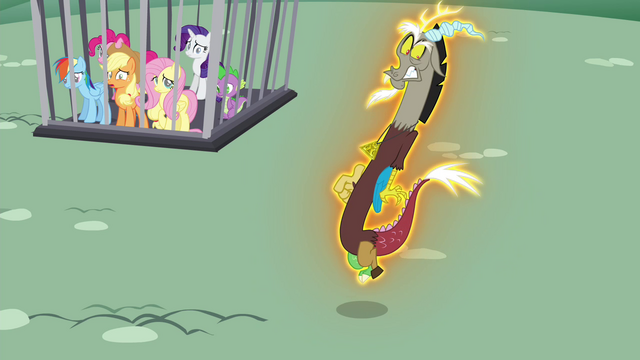 File:Discord being levitated S4E26.png