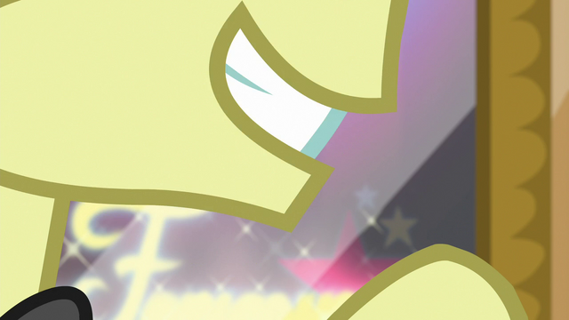 File:Flim advertising S6E20.png