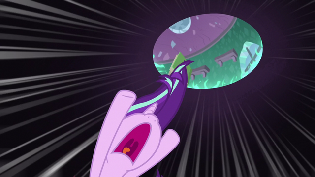 File:Starlight falling into the black hole S7E1.png