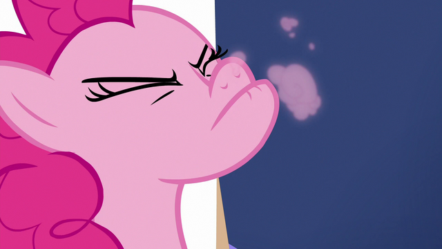 File:Pinkie Pie's muzzle snaps shut S6E15.png