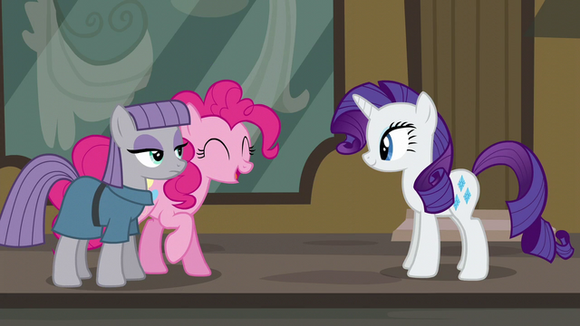 File:Pinkie Pie "washing your hooves for a long time" S6E3.png