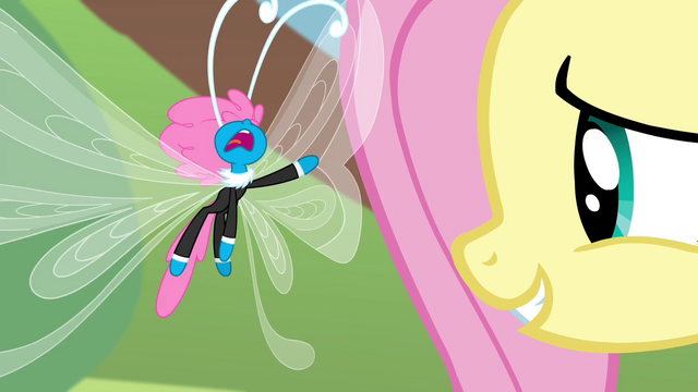 File:Seabreeze berating Fluttershy S4E16.png