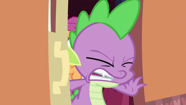 File:Spike don't look S3E11.png