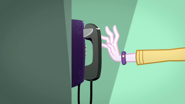 File:Principal Celestia about to answer the phone SS8.png