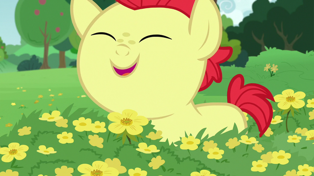 File:Young Bright Mac holds his chin over buttercup S7E13.png
