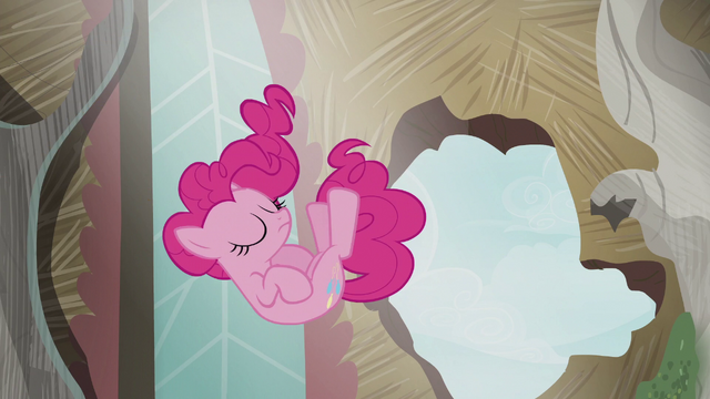 File:Pinkie falls down S5E8.png