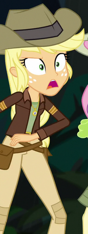 File:Applejack jungle adventurer ID EGS1.png