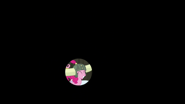 File:Iris out on Pinkie Pie the honorary yak S7E11.png