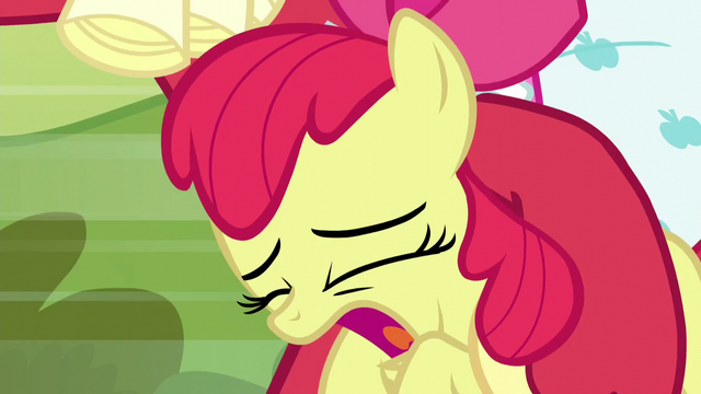 File:Apple Bloom scared S5E17.png