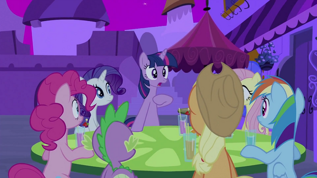 File:Twilight "not being possessive" S2E25.png