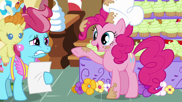 File:Pinkie "Okie-dokie-lokie!" S5E19.png