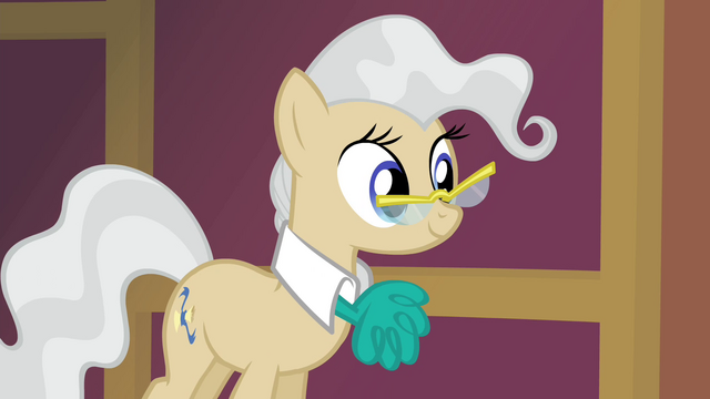 File:Mayor Mare happy S4E14.png