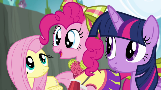 File:Pinkie Pie "Where can I get pompoms like those?" S4E10.png