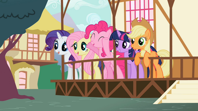 File:Ponies excited S02E07.png