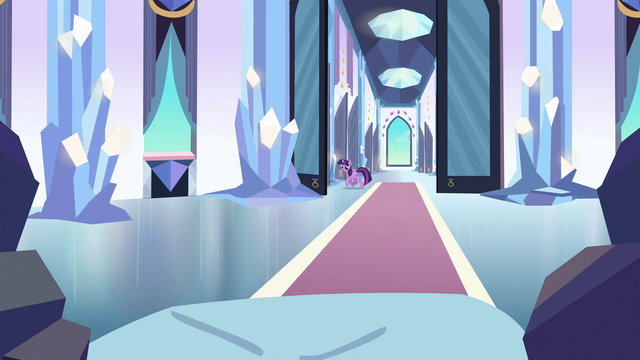 File:Twilight trotting backwards S3E2.png
