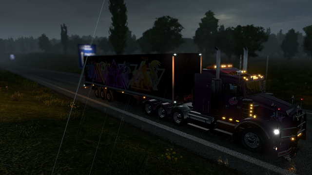 File:FANMADE ETS2 Kenworth T800 Twilight Skin 3.png