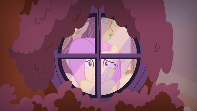 File:Fluttershy looks out the window scared S5E21.png