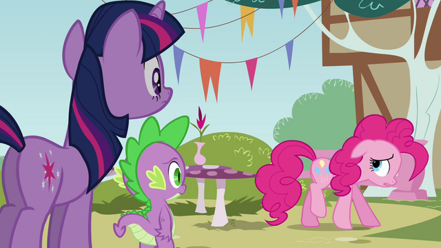 File:Pinkie walking away S3E03.png