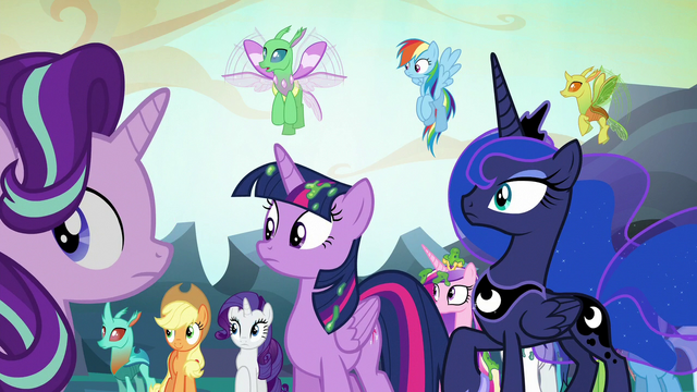 File:Ponies and changelings hear moving rubble S6E26.png