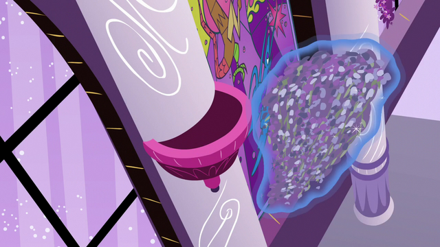 File:Wilted lavender flowers removed from wall sconce S7E10.png