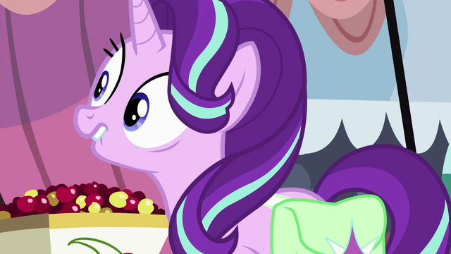 File:Starlight Glimmer looking around nervously S7E4.png