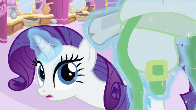 File:Rarity curious S2E23.png