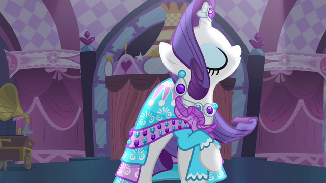 File:Rarity 'Town!' S4E13.png