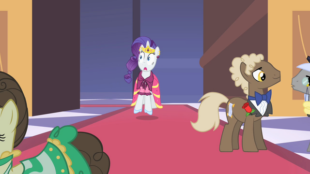 File:Rarity excited S01E26.png