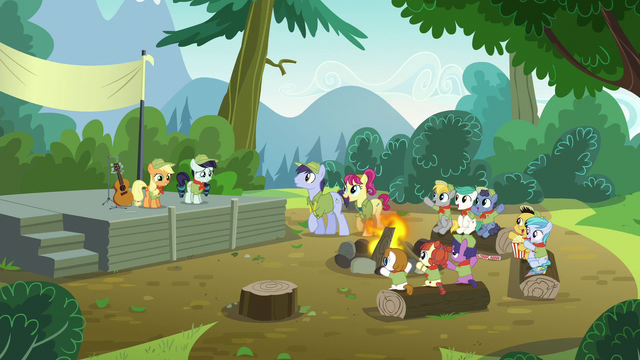 File:Everypony Commenting on Rara's Singing S5E24.png