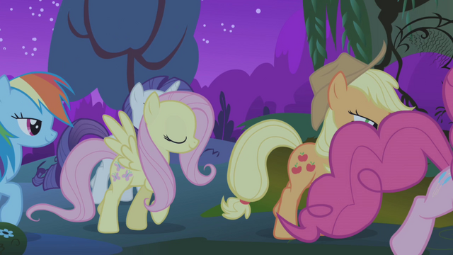 File:Five friends walk into forest S1E02.png