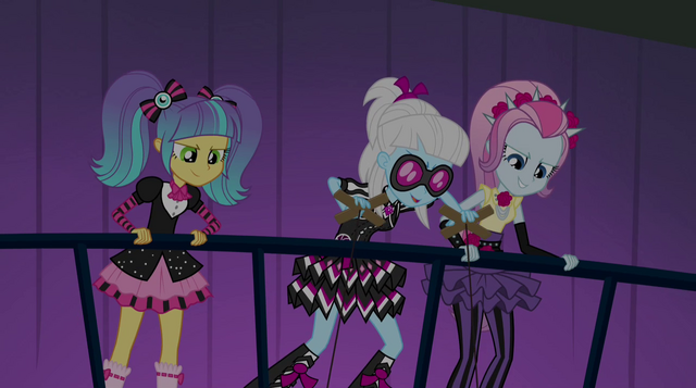 File:Photo Finish controls Rarity's movement EG2.png