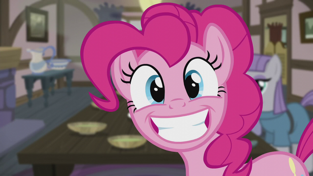 File:Pinkie grinning wide at the Apples S5E20.png