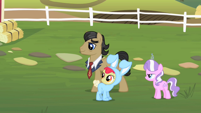 Plik:S02E12 Filthy Rich, Apple Bloom i Diamond Tiara.png