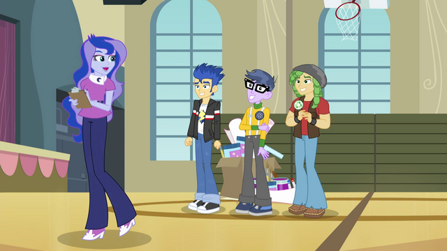 File:Luna leaving the gymnasium EG3.png