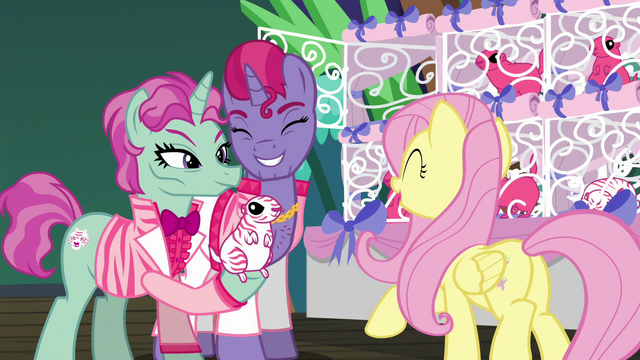 File:Fluttershy "overwhelming in a good way!" S6E20.png
