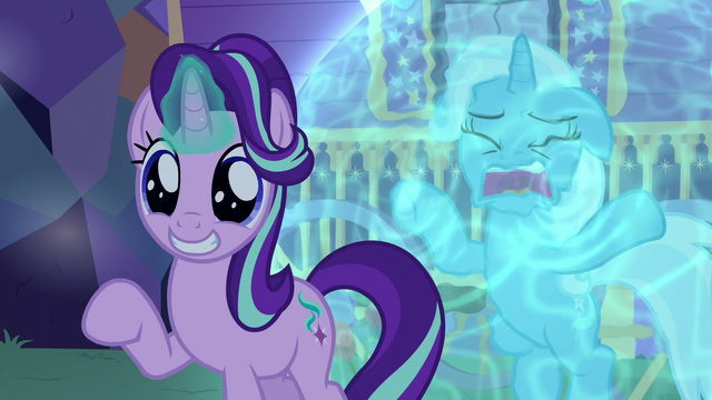File:Starlight Glimmer in awe of Thorax's wings S6E25.png