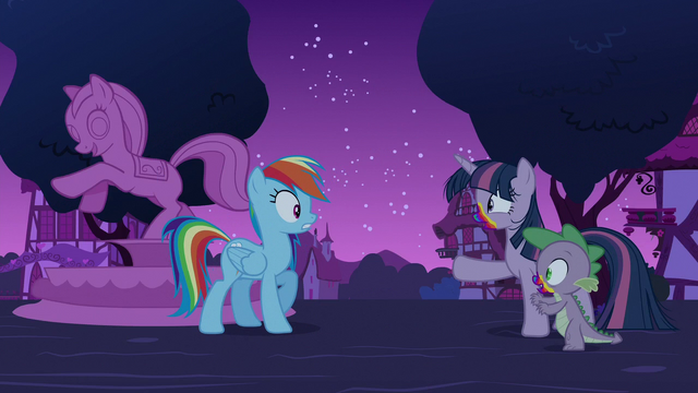 File:Zombie Twilight and Spike approach Rainbow S6E15.png