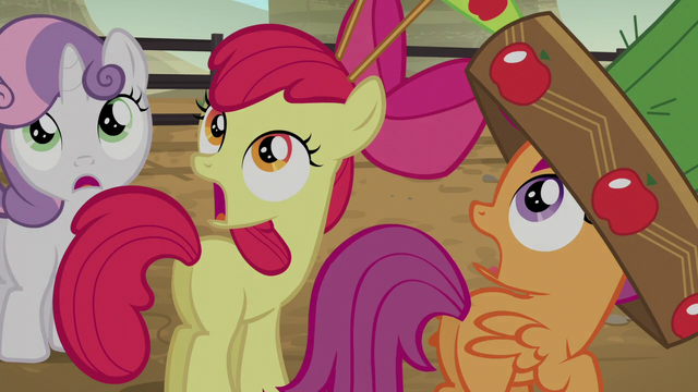 File:Crusaders looking at toppling hay bales S5E6.png