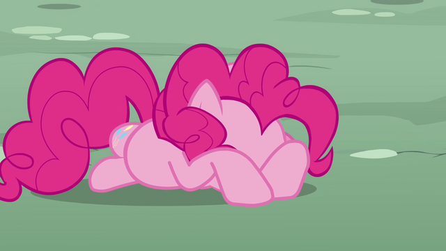 File:Pinkie Pie crying S3E03.png