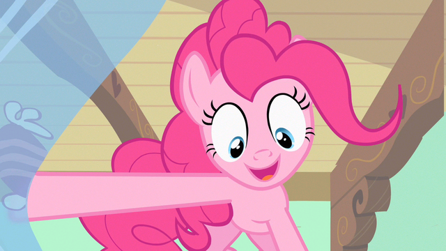 File:Pinkie Pie found you S2E13.png