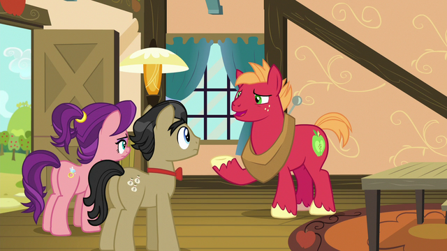 File:Big Mac telling a story to Filthy and Spoiled S6E23.png