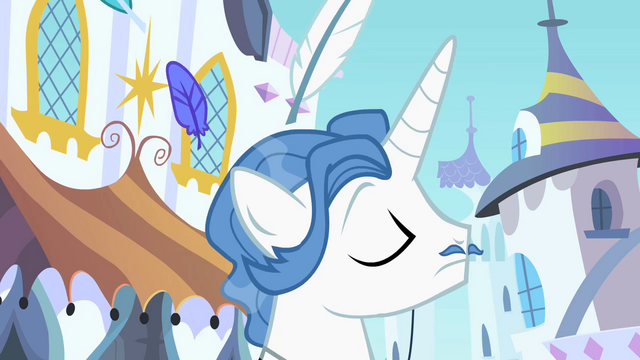 File:Fancypants in Canterlot S2E09.png