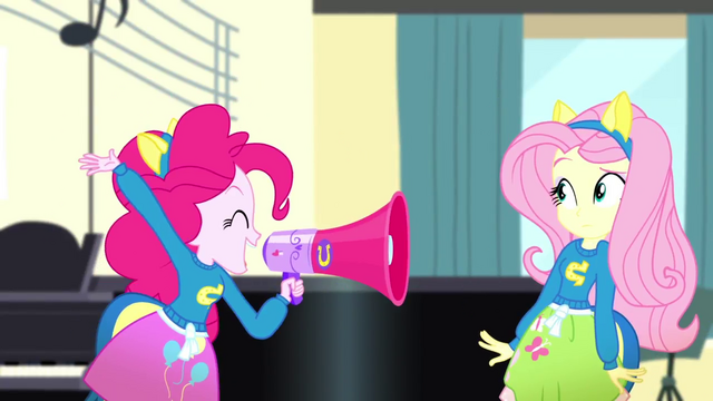 File:Pinkie Pie shouting "Jazz!" SS4.png