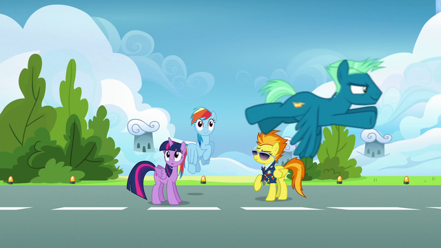 File:Rainbow Dash observing Sky Stinger S6E24.png