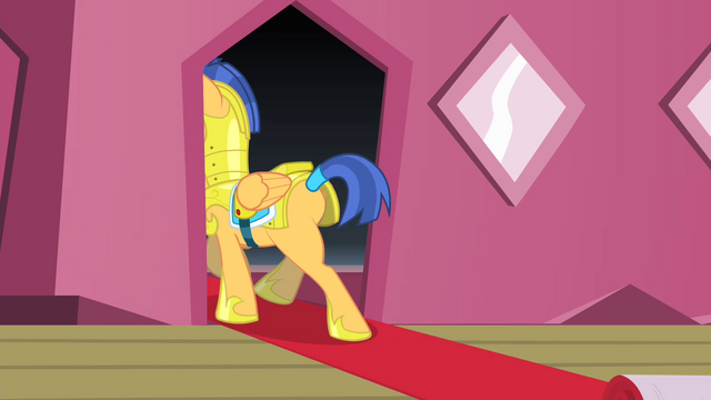 File:Flash entering train S4E11.png