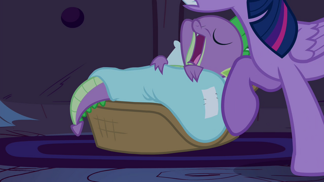 File:Twilight walking quietly S4E26.png