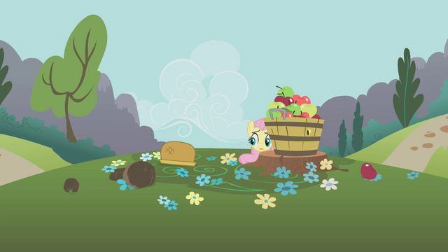 File:Fluttershy is scared S1E10.png