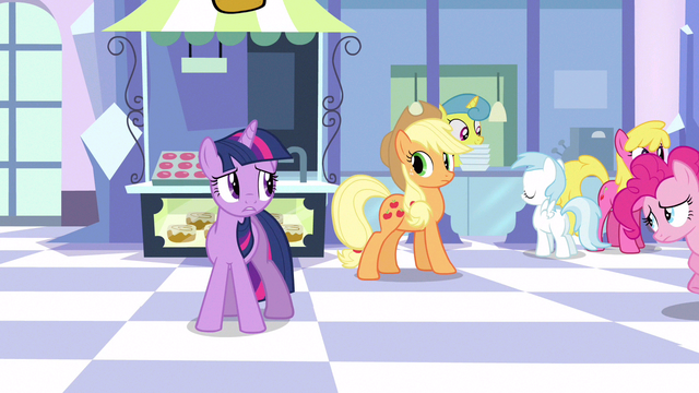 File:Twilight around here S3E12.png