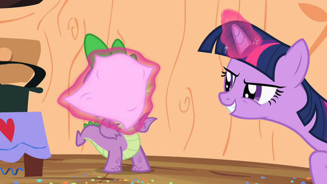 File:Twilight wiping Spike S2E10.png
