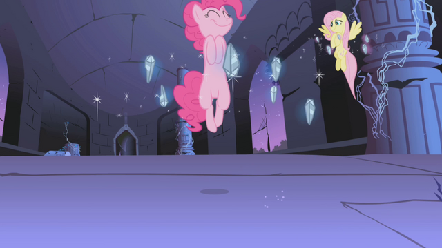 File:Pinkie Pie floating S01E02.png
